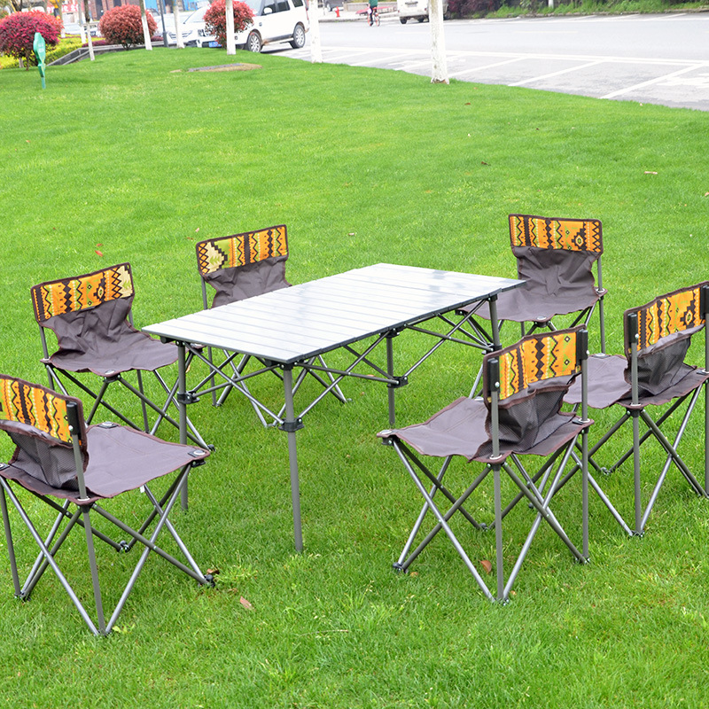Quality Outdoor Camping Chairs - Set di sedie da tavolo da